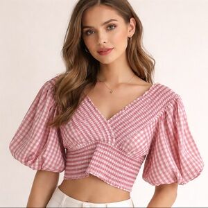 Abercrombie & Fitch | Pink Checkered Puff Sleeve Cropped Blouse